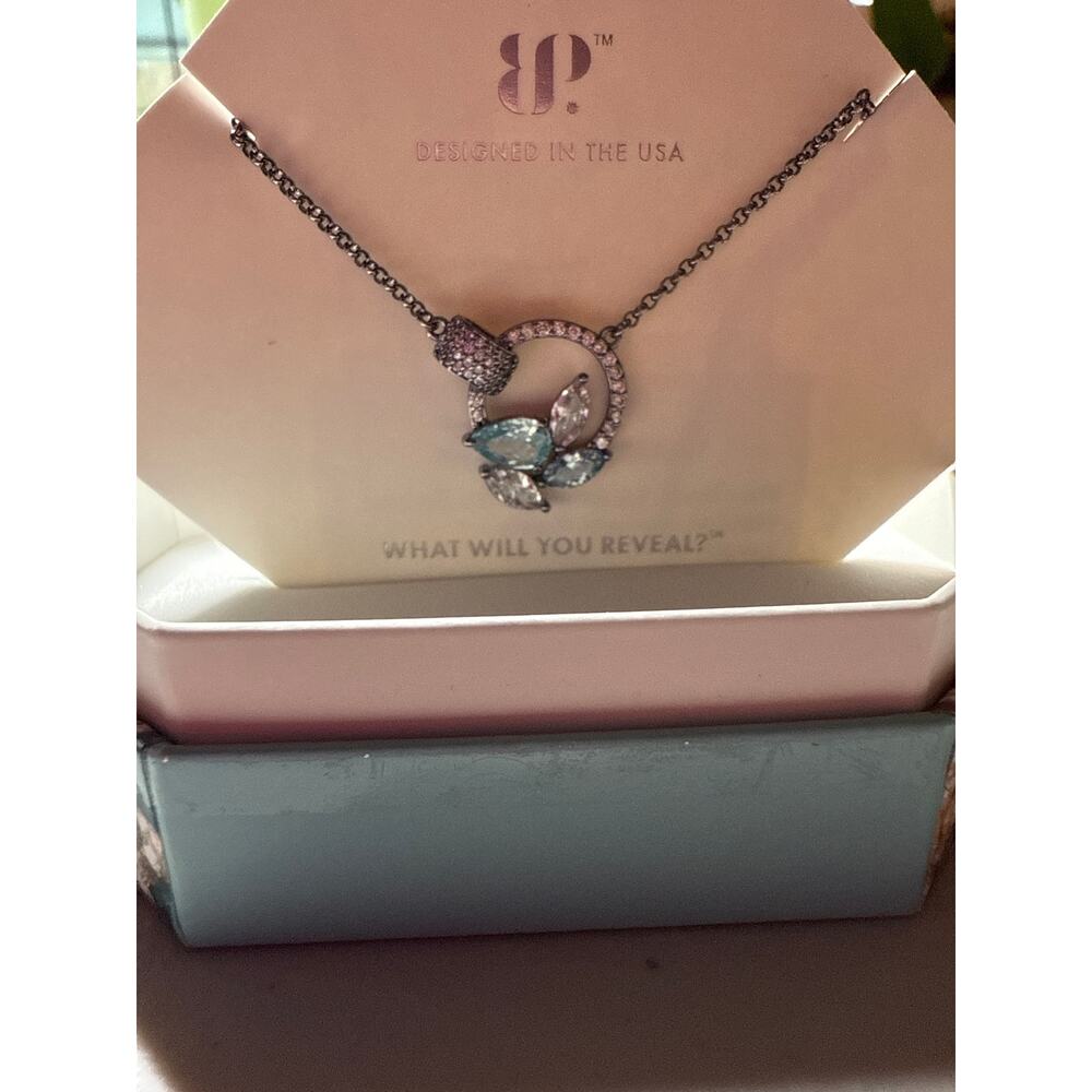 BP Tantalizing Moments March Necklace